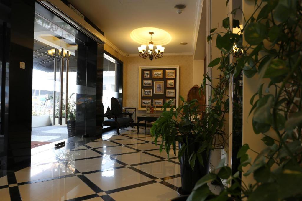 Hotel Zamburger Grand Jade Johor Bahru Dış mekan fotoğraf
