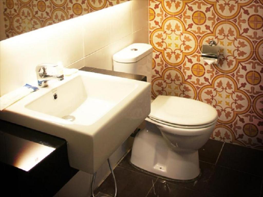 Hotel Zamburger Grand Jade Johor Bahru Dış mekan fotoğraf